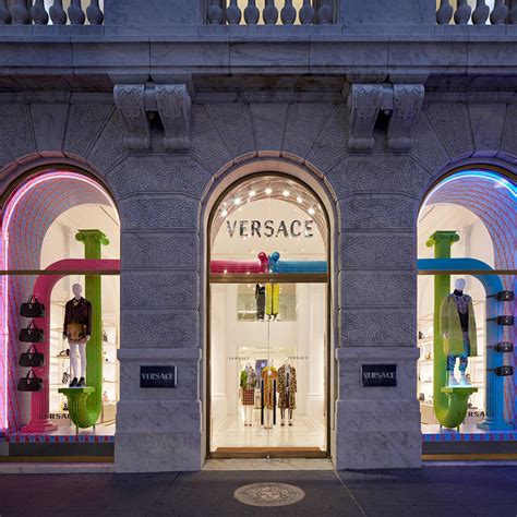 versace fifth avenue new york|VERSACE FIFTH AVENUE: A ‘HAPPY’ FLAGSHIP WITH .